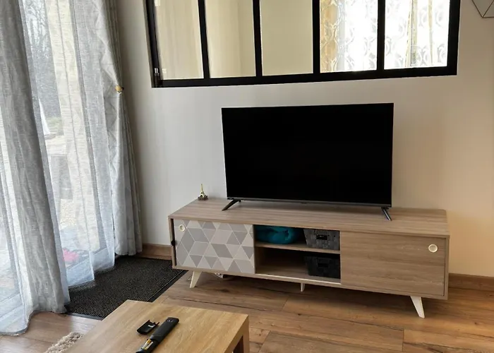 Studio24